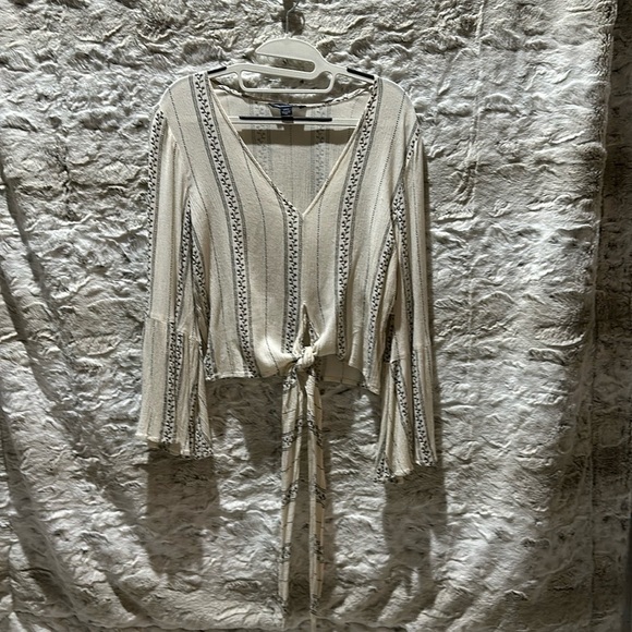 American Eagle Outfitters Tie Waist Blouse - Picture 1 of 4